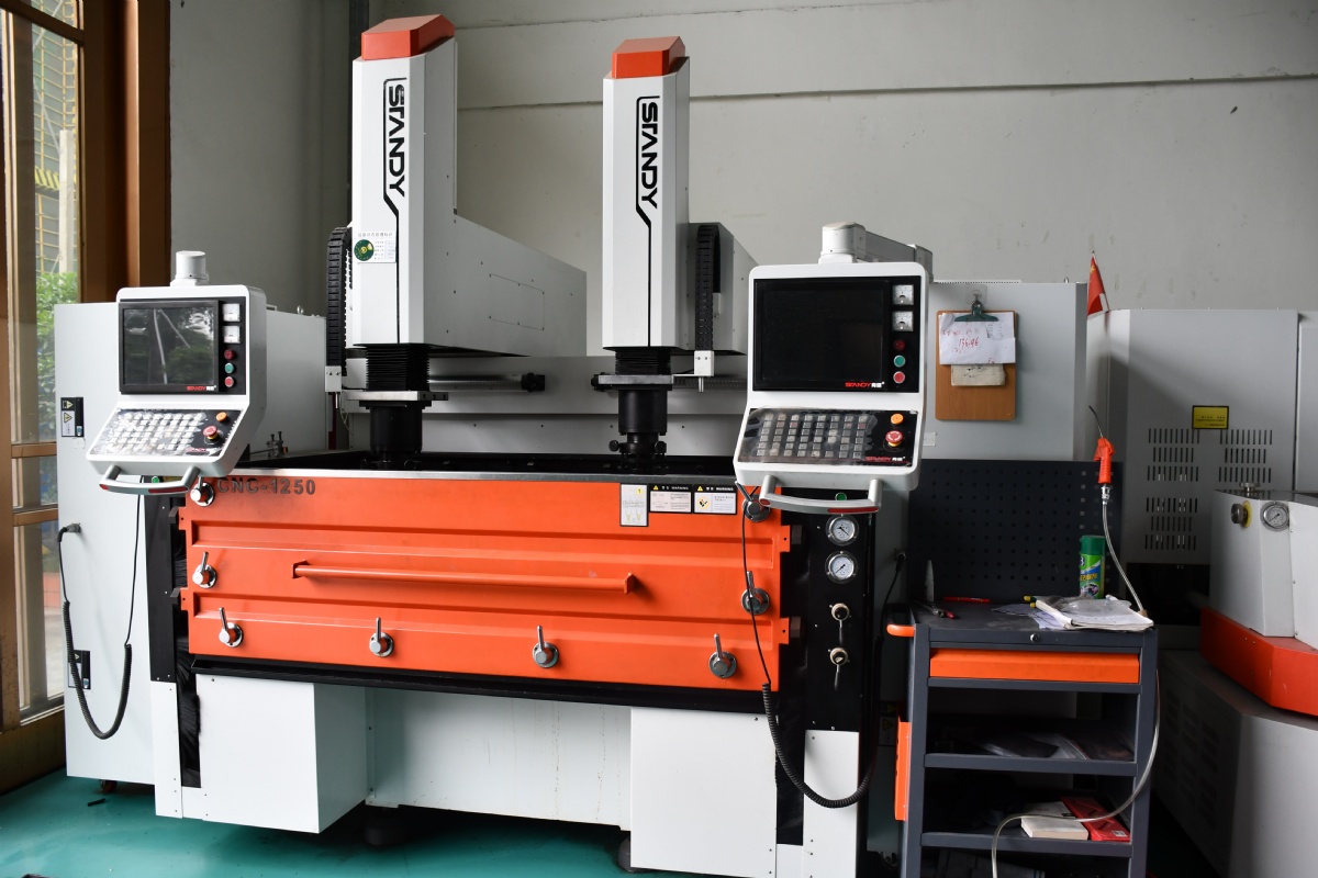 三轴火花机CNC1250